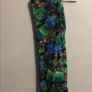 LuLaRoe One Size Christmas Leggings
